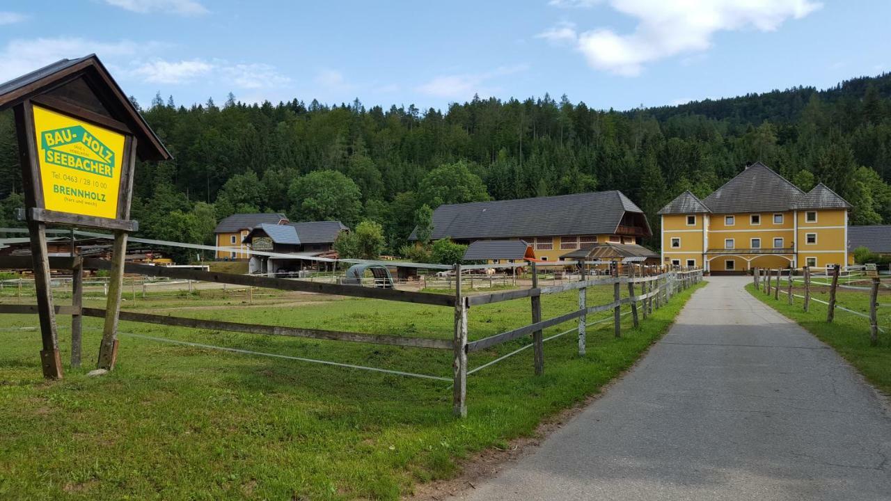 Ferienwohnungen Gut Seebacher Klagenfurt am Wörthersee Exterior foto