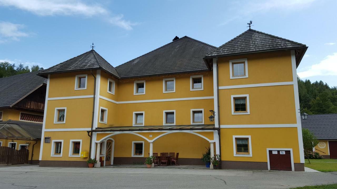 Ferienwohnungen Gut Seebacher Klagenfurt am Wörthersee Exterior foto